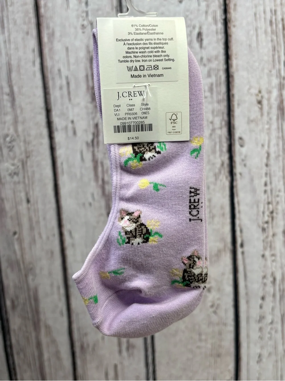 NWT J. Crew Factory Women’s No Show Socks Purple Lavender Cats Kitties Flowers